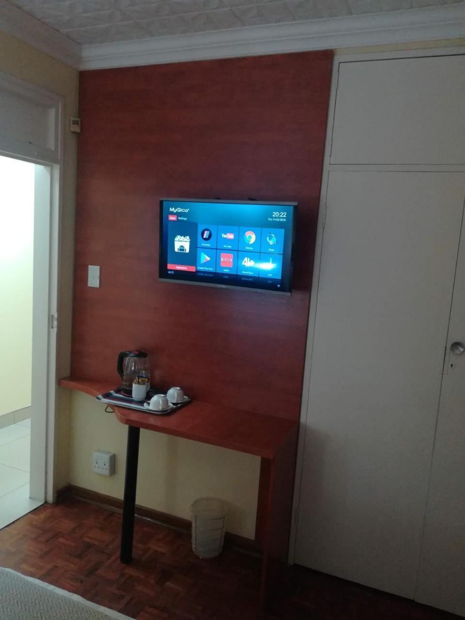 Lalela House Homestay Johannesburg